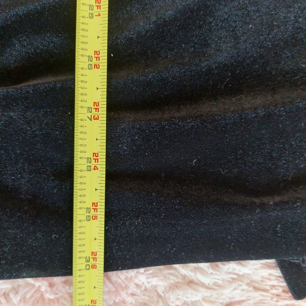 Clio II Vintage‎ Black Velvet Skirt Size 2X